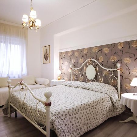 Casa Alessandro Napoli Esterno foto