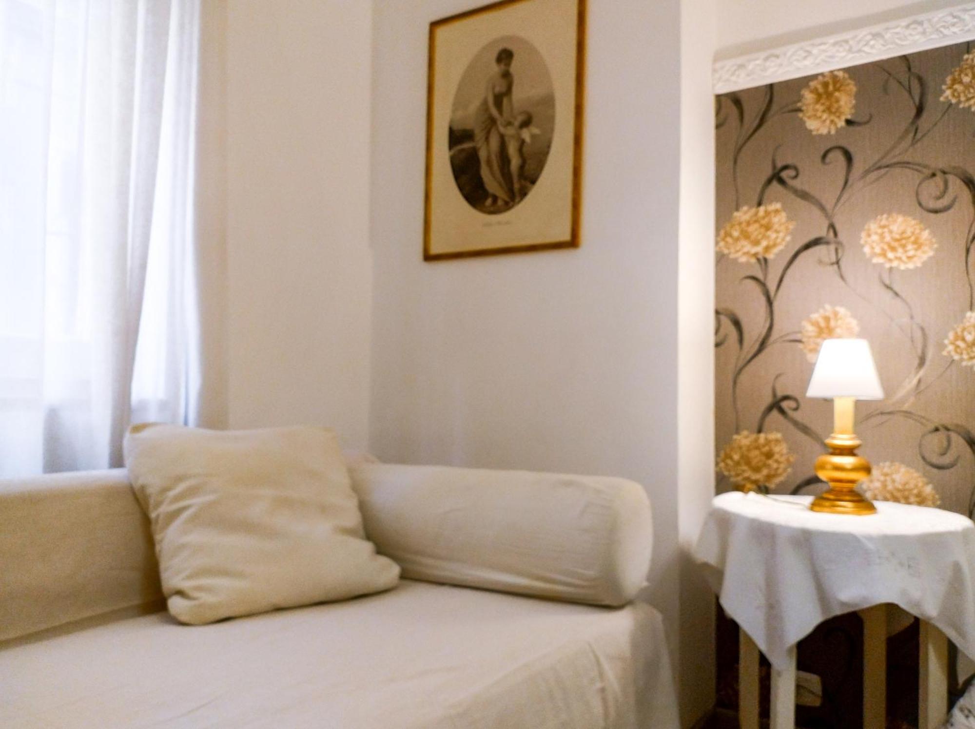 Casa Alessandro Napoli Esterno foto